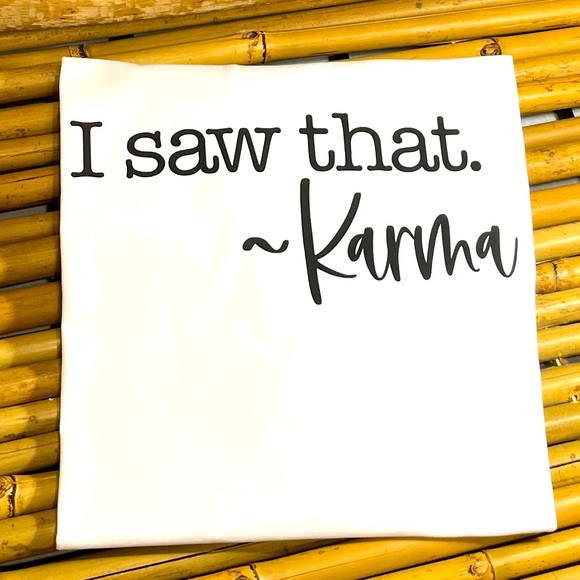 Medium tshirt “karma” - Picture 1 of 3